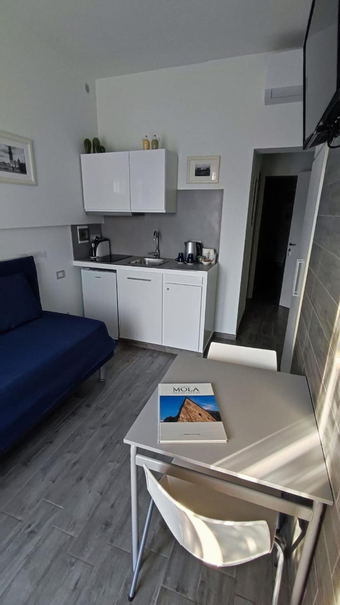 Locanda Degli Angioini Locazione Turistica Hotel Mola di Bari Kültér fotó