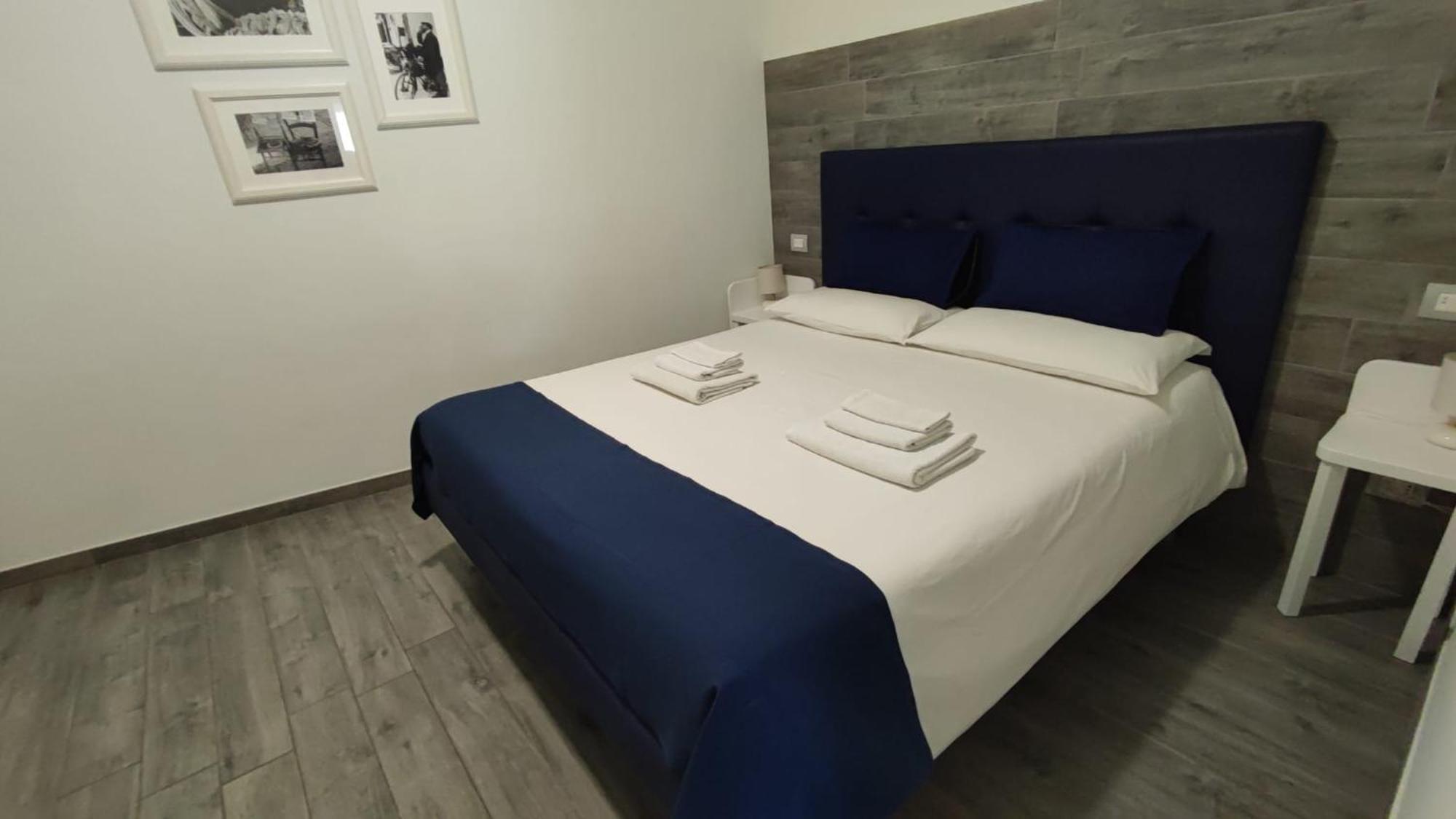 Locanda Degli Angioini Locazione Turistica Hotel Mola di Bari Kültér fotó